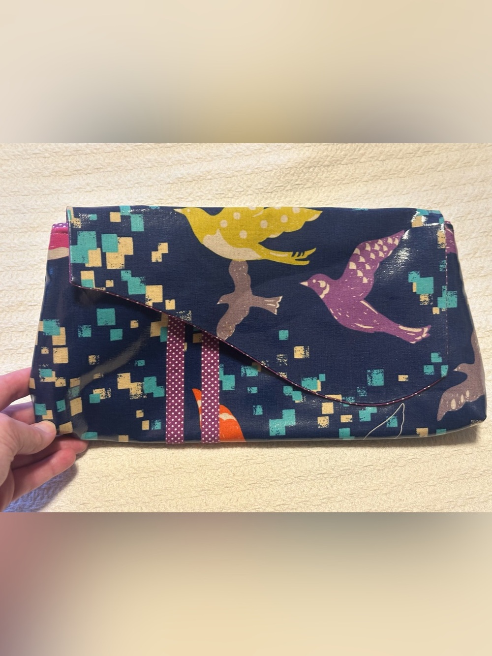 Women’s Navy Bird-Print Clutch Bag